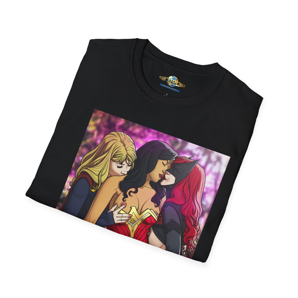 Wonder Women Kiss Graphic T-Shirt – Comic Superhero Trio Tee