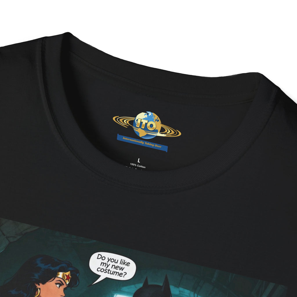 Graphic T-Shirt — Retro Comic Batman & Wonder Woman Pinup