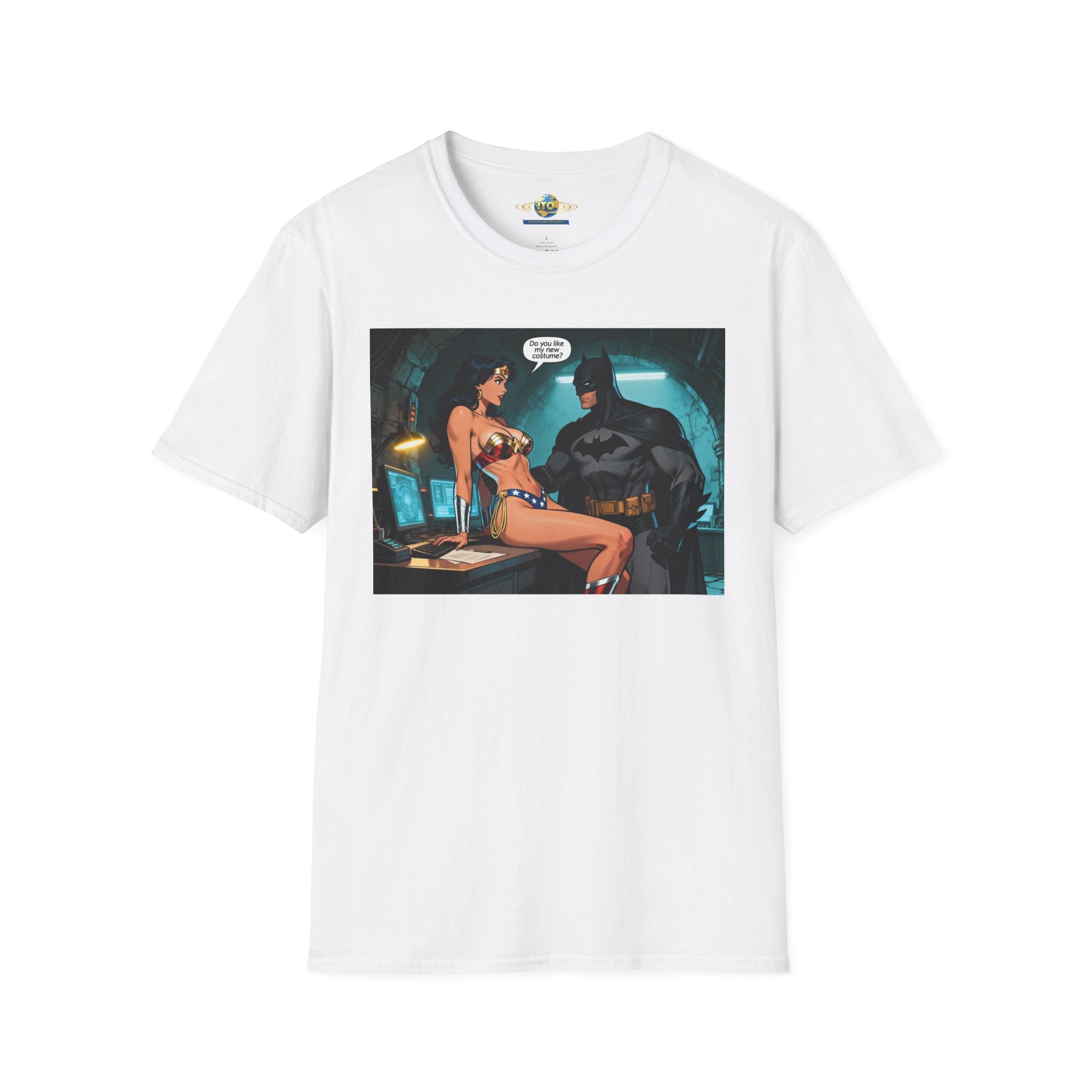 Graphic T-Shirt — Retro Comic Batman & Wonder Woman Pinup