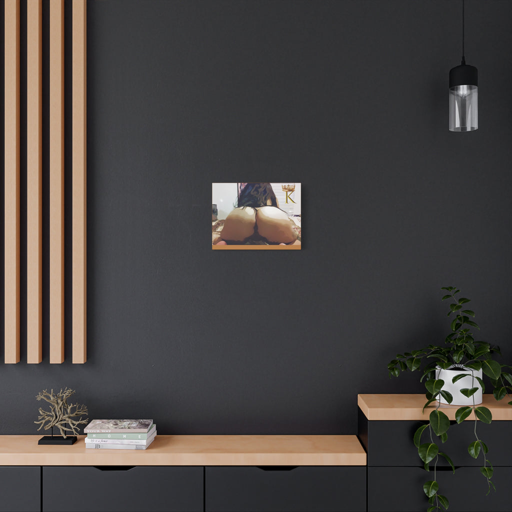 Canvas Art - 'Queen K' Curvy Pin-Up Matte Stretched Canvas