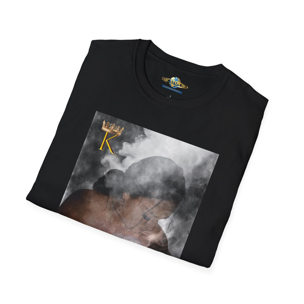 T‑Shirt — 'King' Portrait Smoke Art Graphic Tee
