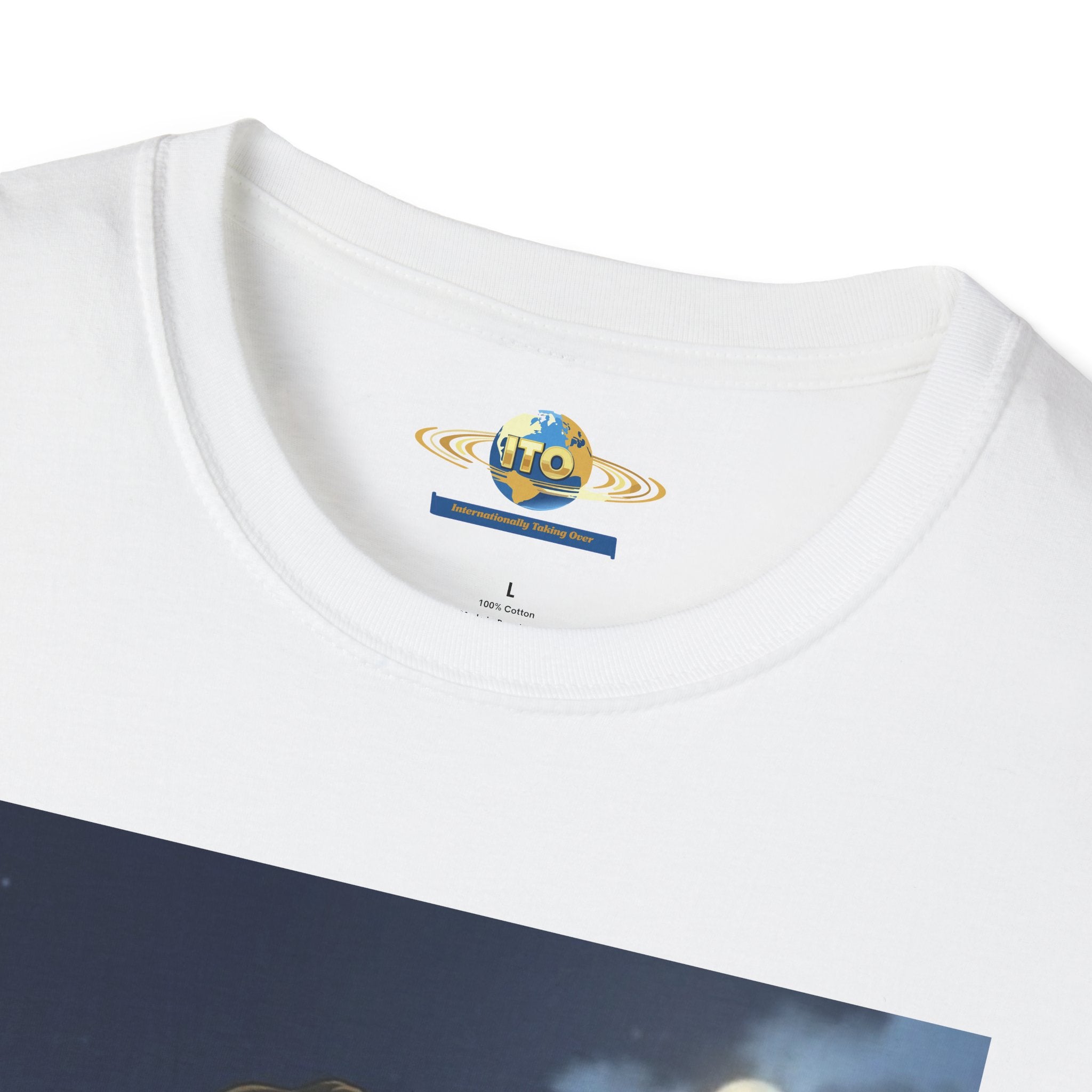 Wonder Woman & Superman Romantic Illustration T-Shirt — Night Sky Couples Tee