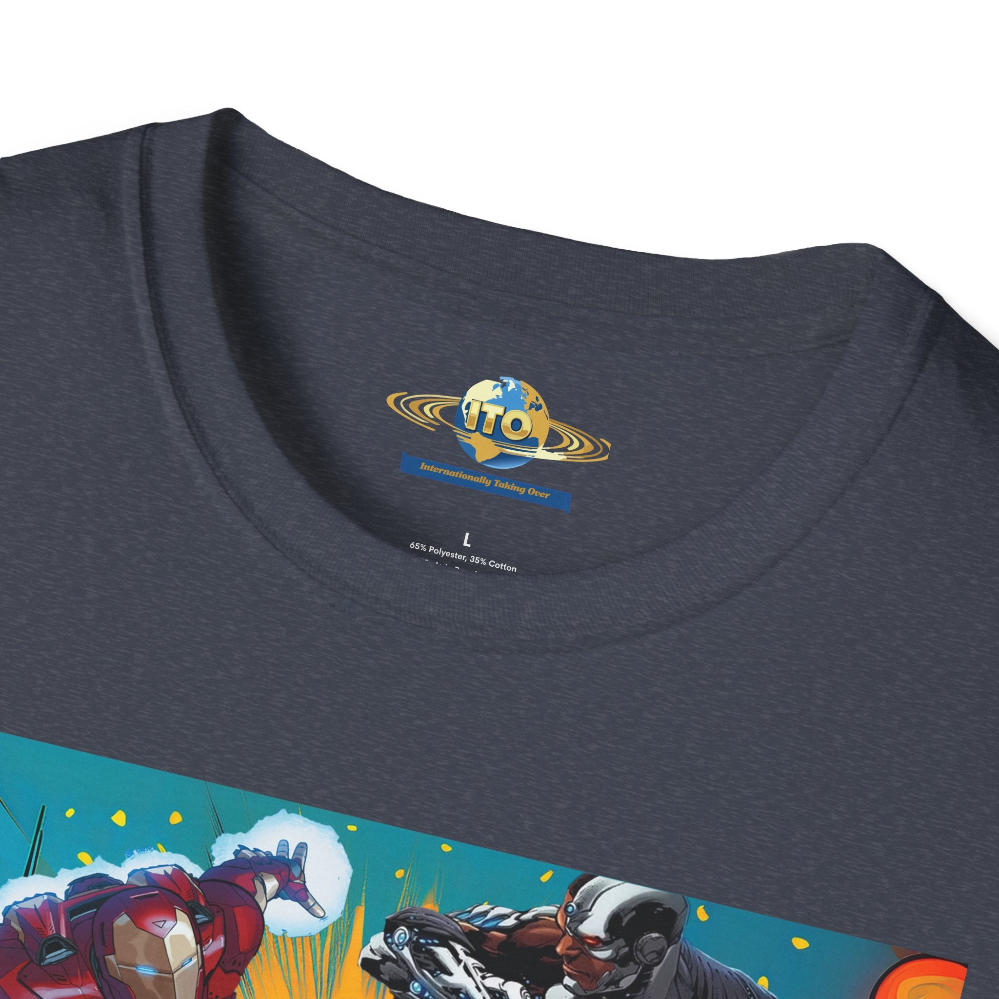 Man Cyborg vs Alien Cyborg Graphic T‑Shirt — Retro Sci‑Fi Battle Tee